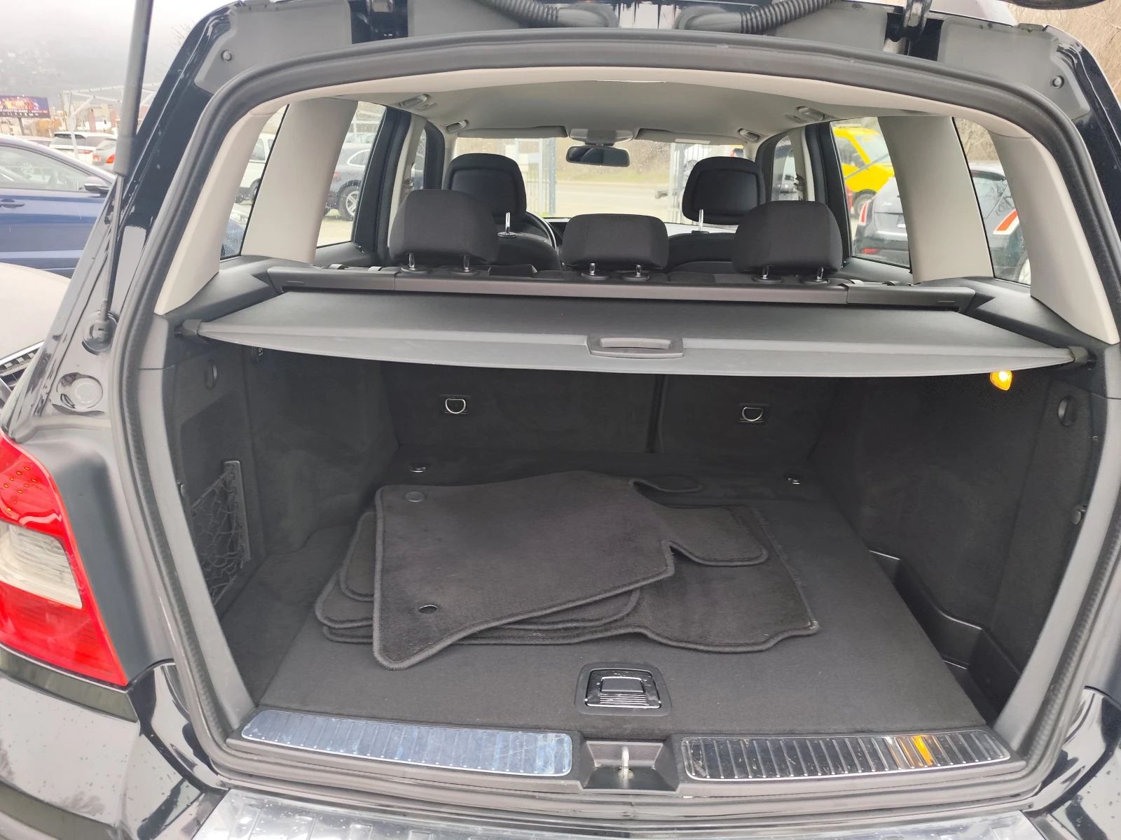 Mercedes-Benz GLK 220CDi* 4 MATIC* АВТОМАТИК* EURO5A* , снимка 13 - Автомобили и джипове - 53885166