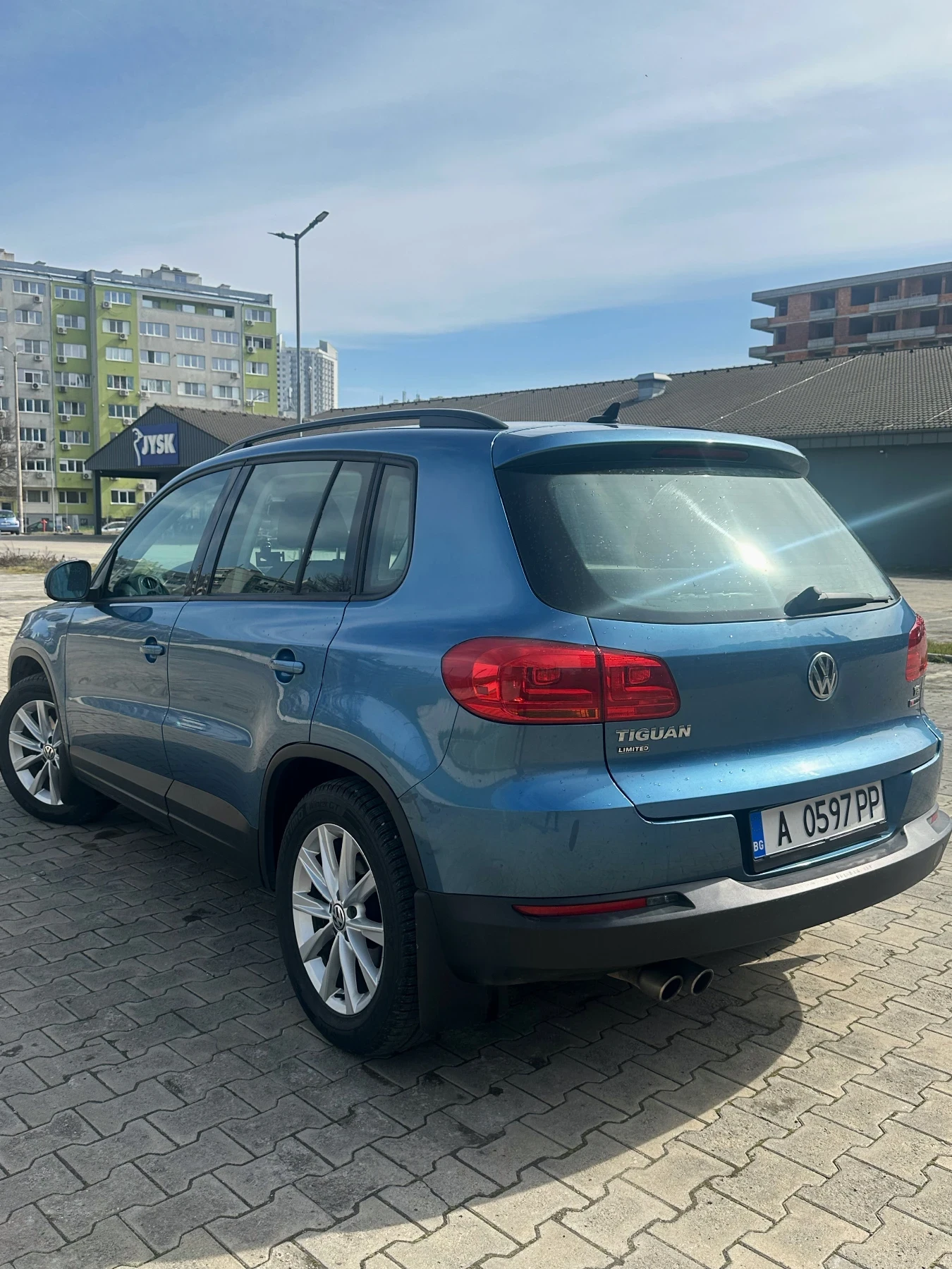 VW Tiguan, снимка 3 - Автомобили и джипове - 53951744