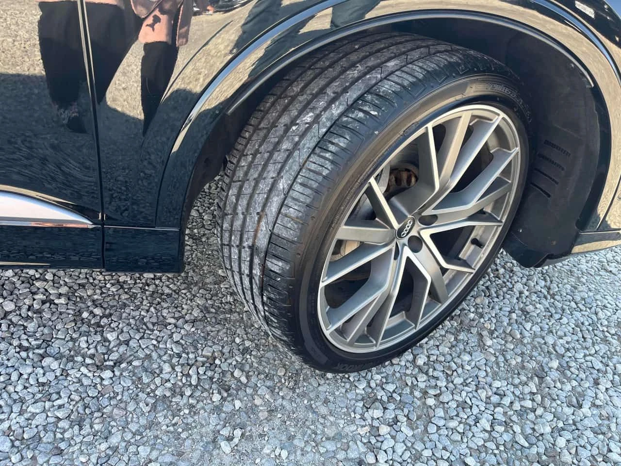 Audi Q7 * Technik * ДИСТРОНИК * 2 КЛЮЧА * ПАНО * 360 , снимка 7 - Автомобили и джипове - 54151582