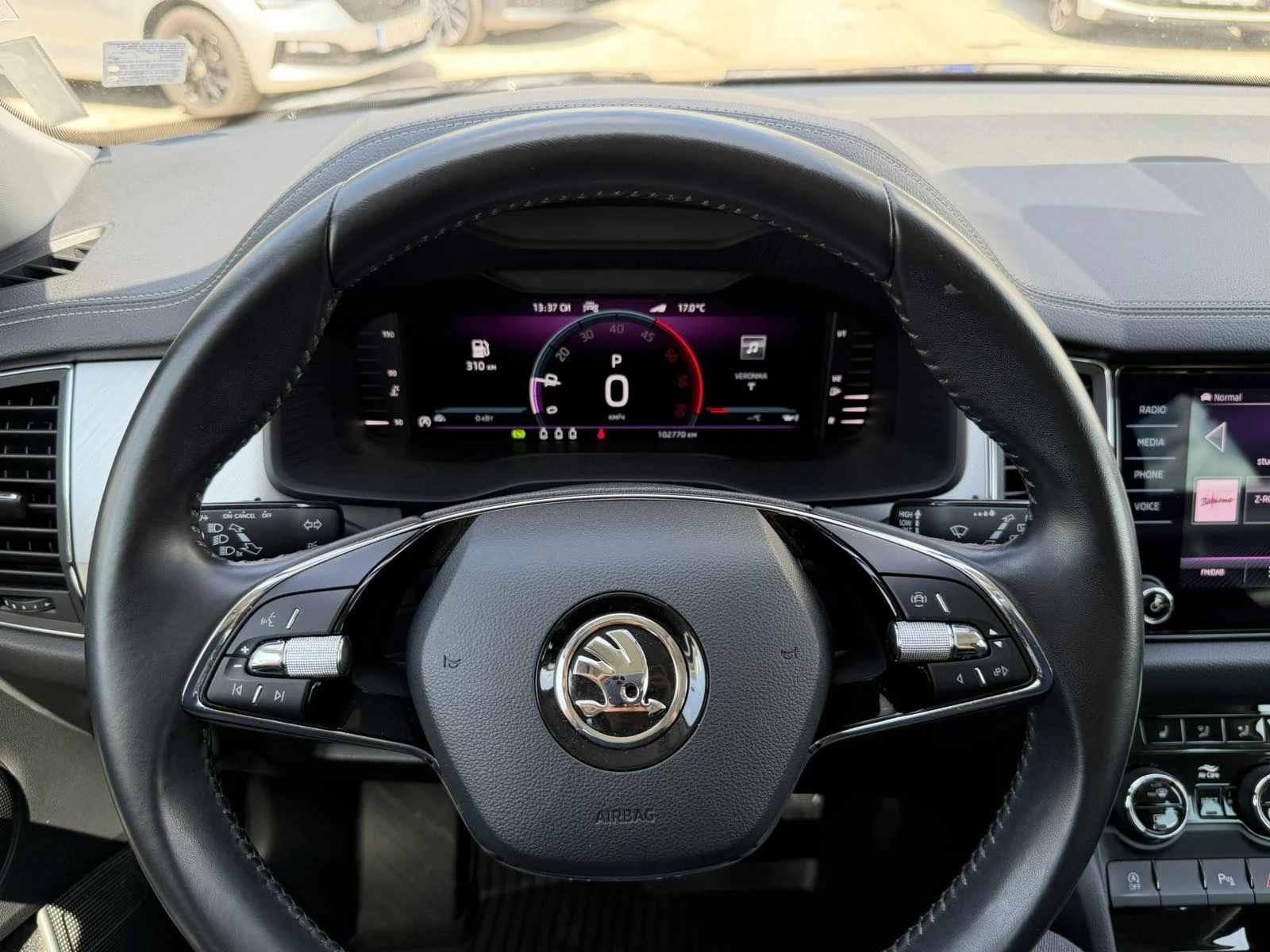 Skoda Kodiaq SELECTION 2, 0 TDI 150 к.с Автоматик, снимка 10 - Автомобили и джипове - 54226956