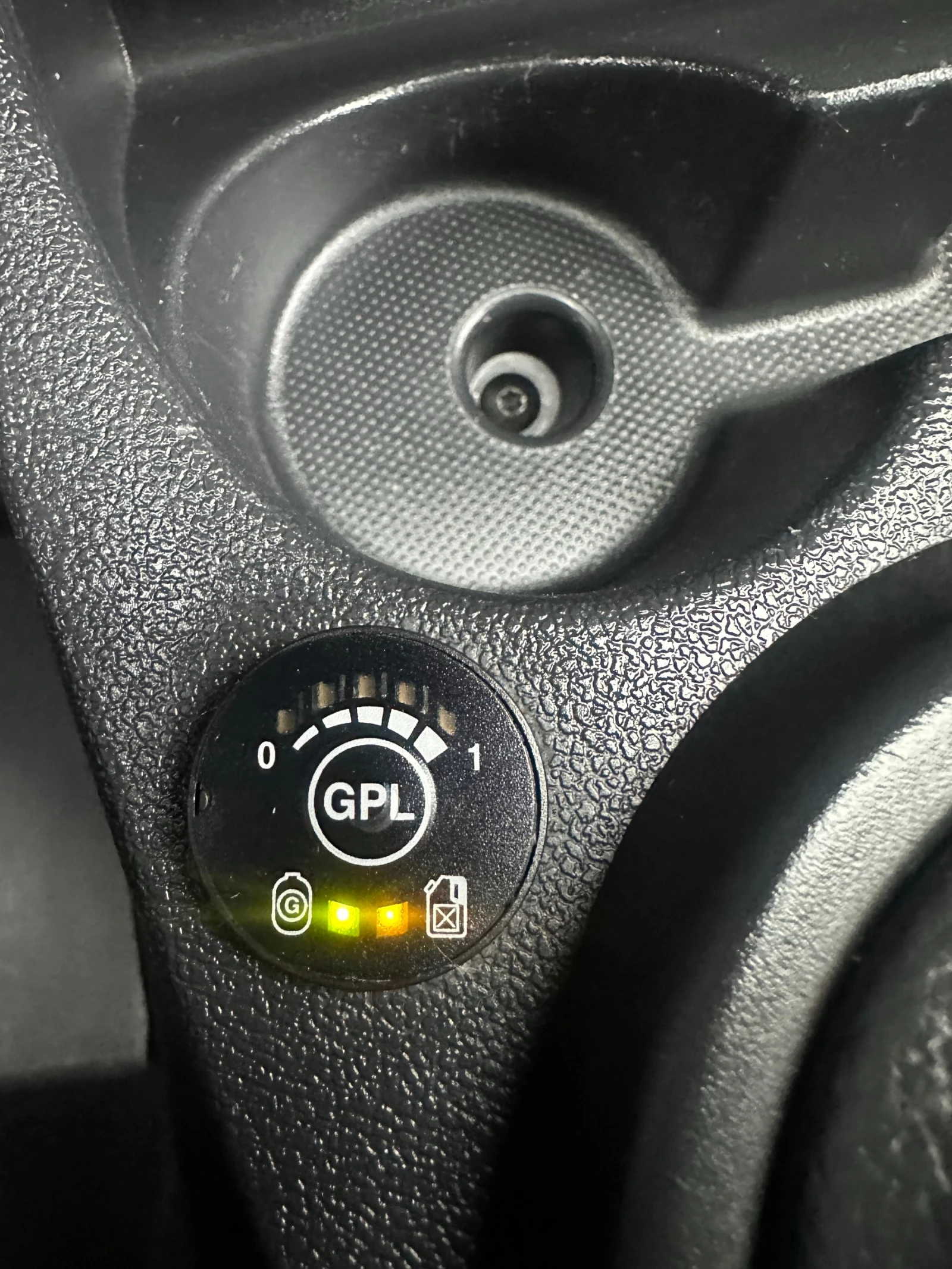 Dacia Duster 1.6i 105kc LPG NAVI FACE | Mobile.bg � ����������� 13