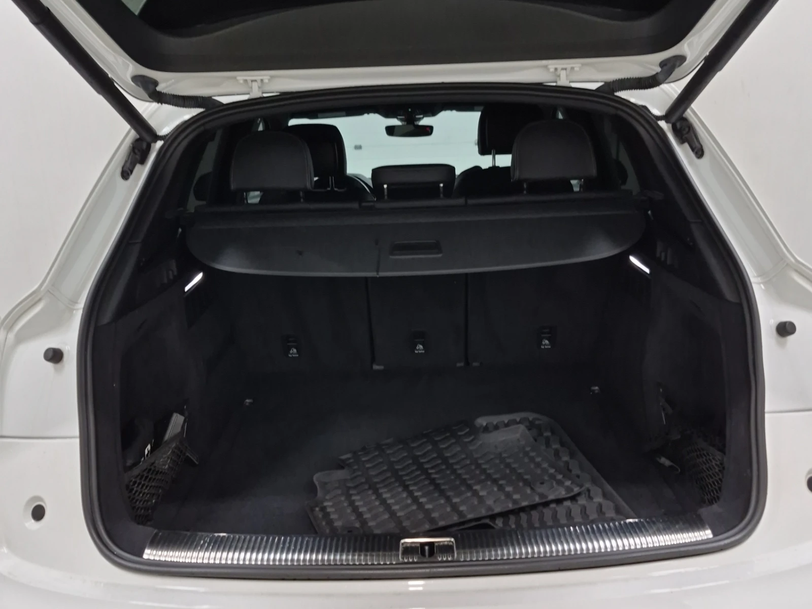 Audi Q5  PROGRESSIV, снимка 8 - Автомобили и джипове - 54928157