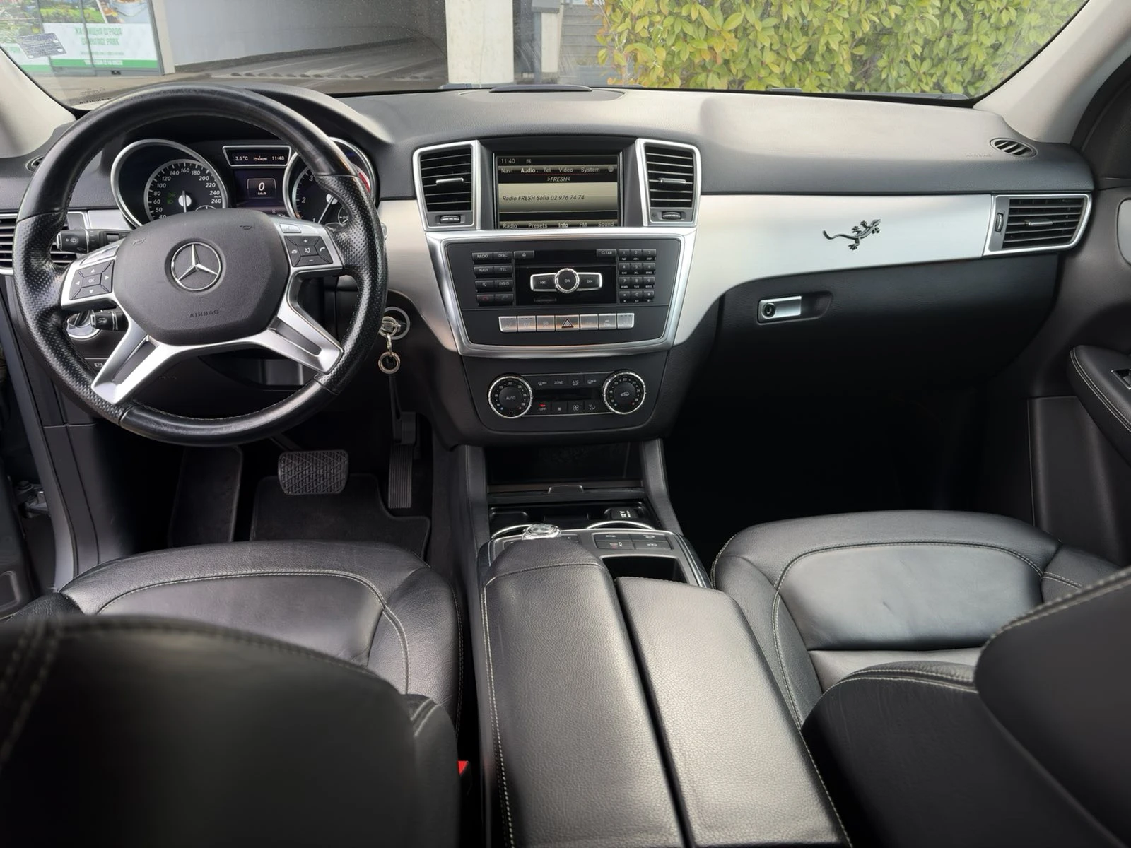Mercedes-Benz ML 350 BlueTec AMG, снимка 7 - Автомобили и джипове - 55301255