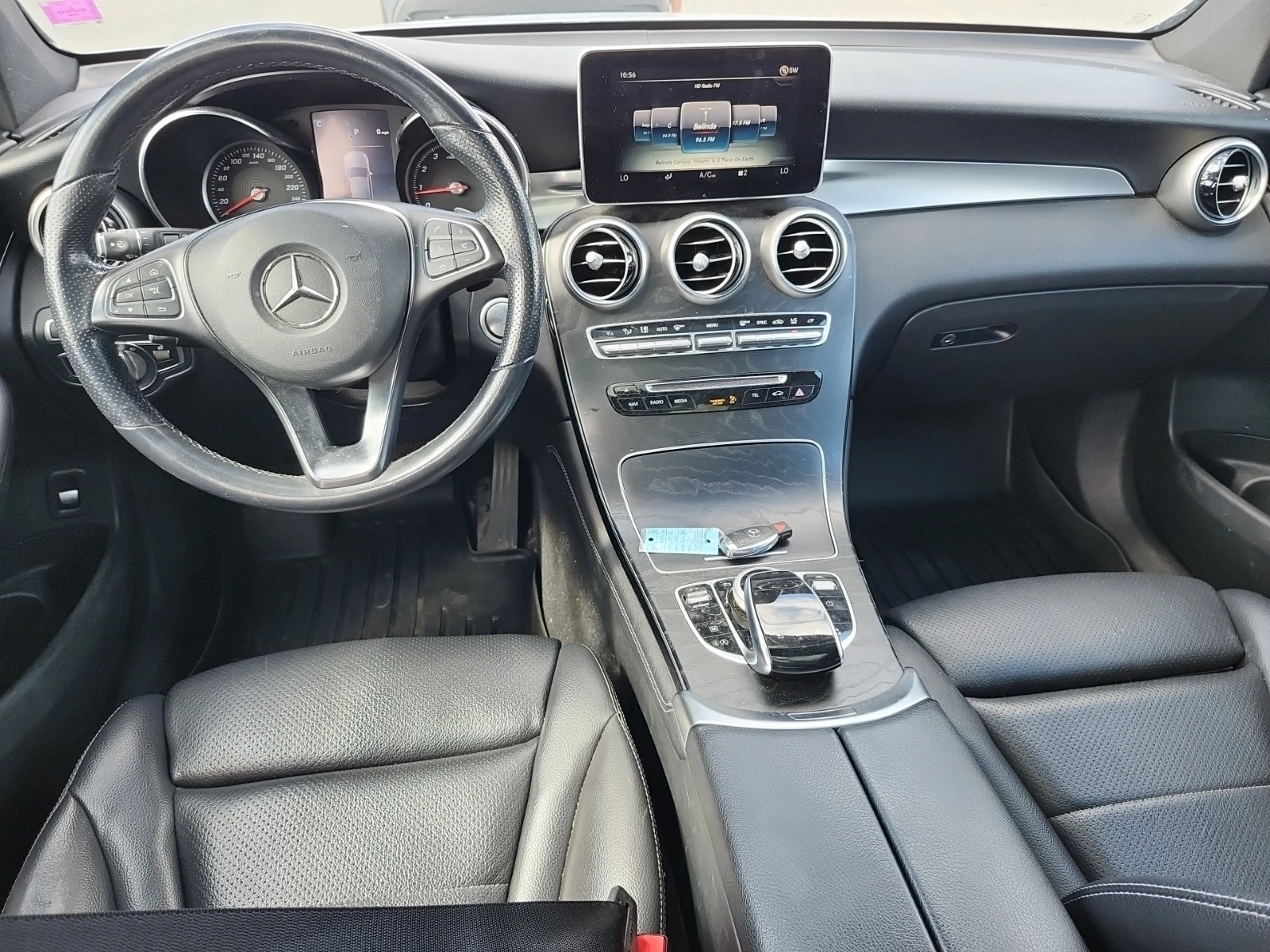 Mercedes-Benz GLC 300 * * BURMESTER * * CARFAX * * АВТО КРЕДИТ * * , снимка 6 - Автомобили и джипове - 55383388