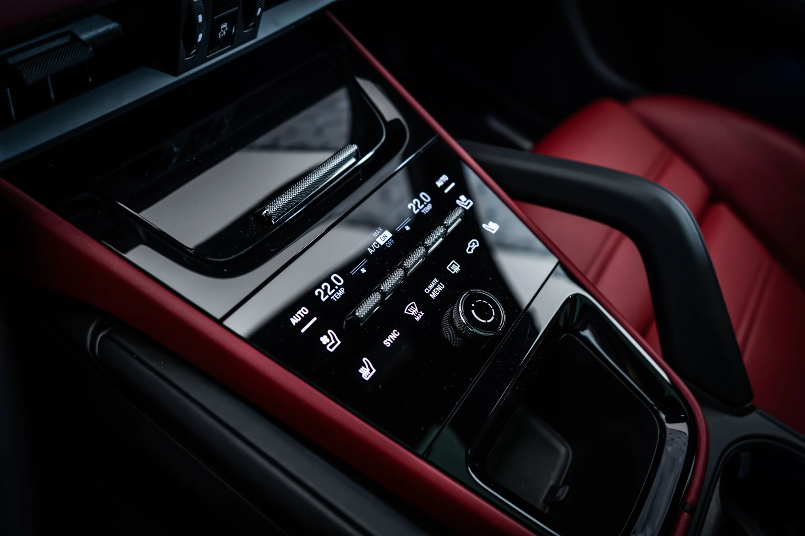 Porsche Cayenne Turbo E-Hybrid Pano* Bose* 360, снимка 9 - Автомобили и джипове - 55614620