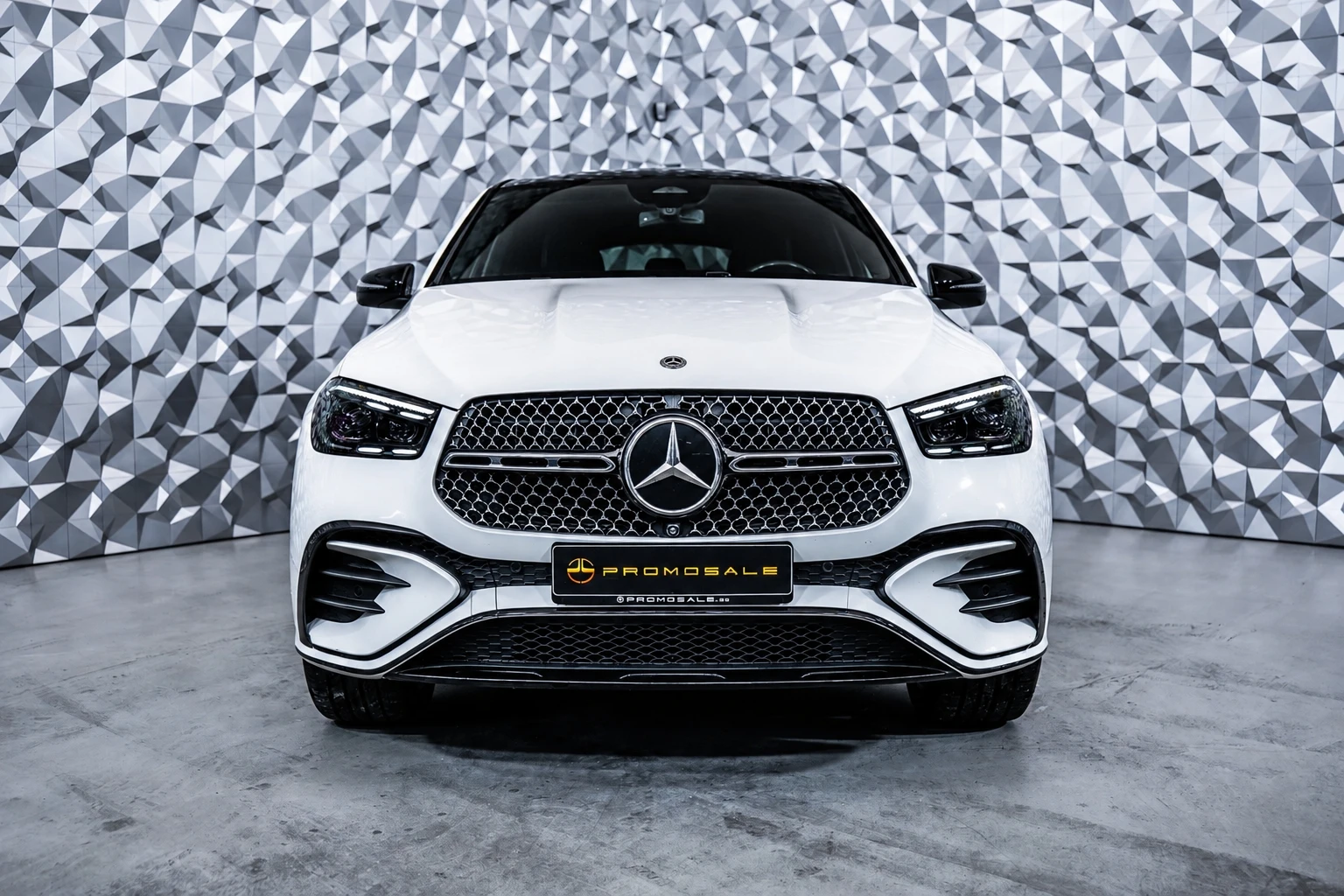Mercedes-Benz GLE Coupe 450d 4M AMG* Night* Pano* Burm, снимка 2 - Автомобили и джипове - 55614963