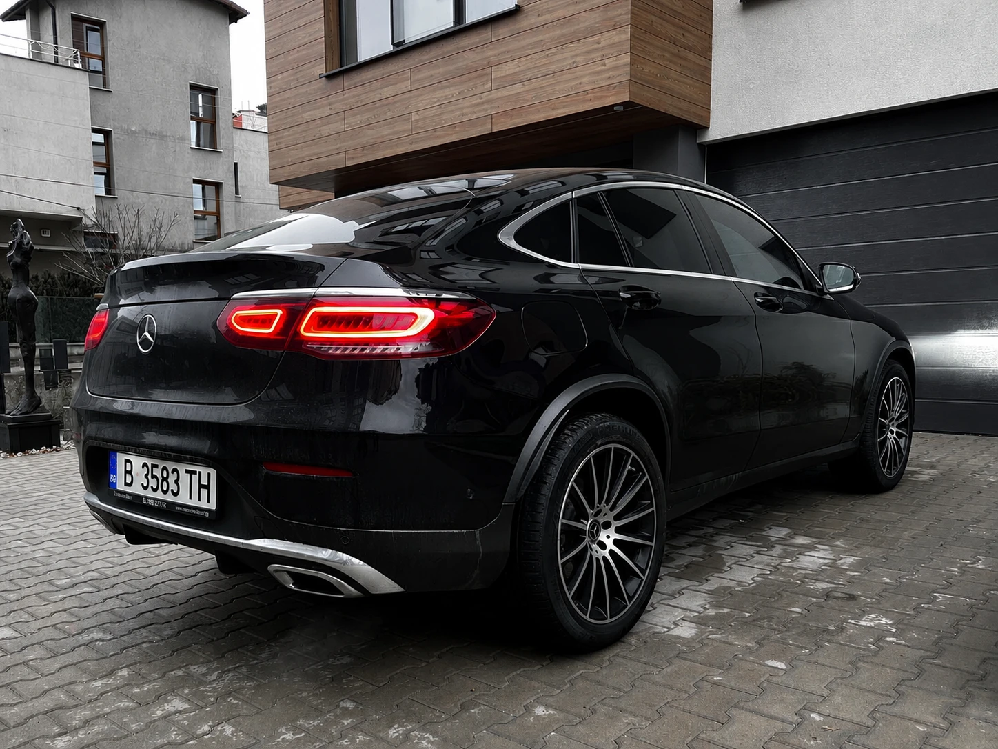 Mercedes-Benz GLC Mercedes-Benz GLC 200 Coupé 4MATIC AMG | EQ B, снимка 5 - Автомобили и джипове - 55679839