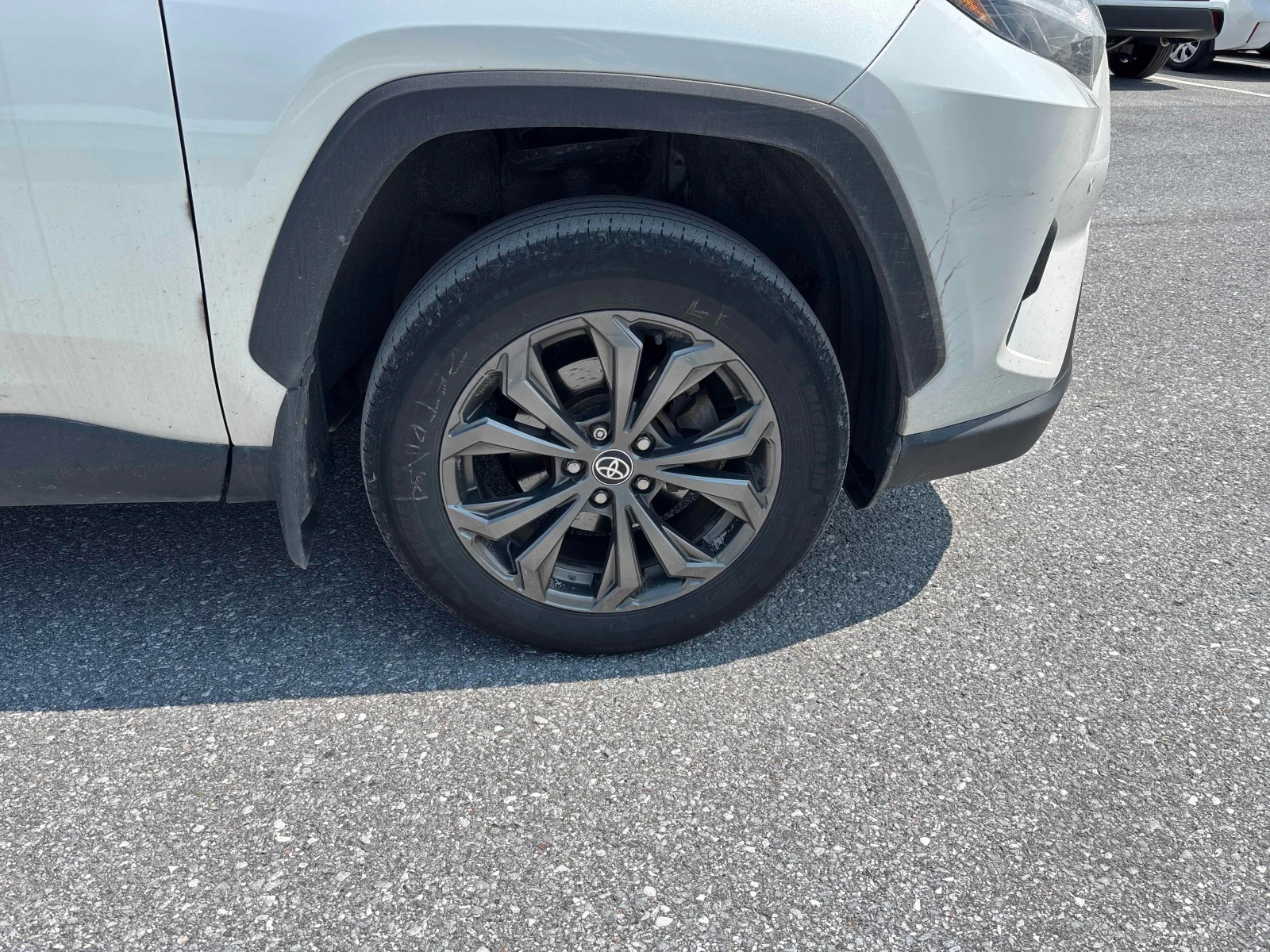 Toyota Rav4 Hybrid Limited | CARFAX | АВТОФИНАНСИРАНЕ, снимка 6 - Автомобили и джипове - 55892377