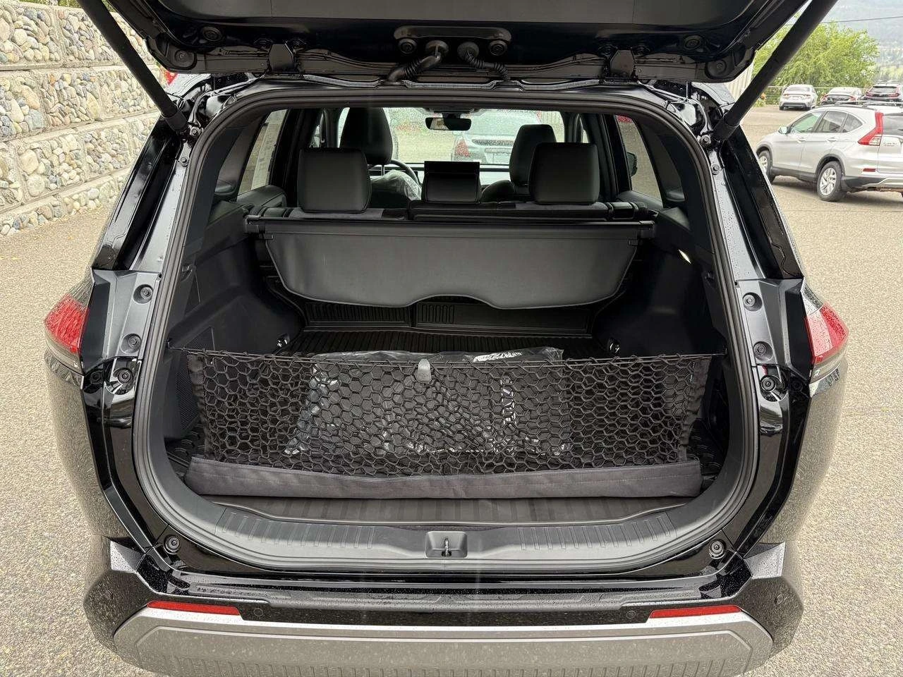 Toyota Rav4 XSE /ШИБИДАХ/ДИСТРОНИК/360 КАМЕРИ, снимка 6 - Автомобили и джипове - 56046204