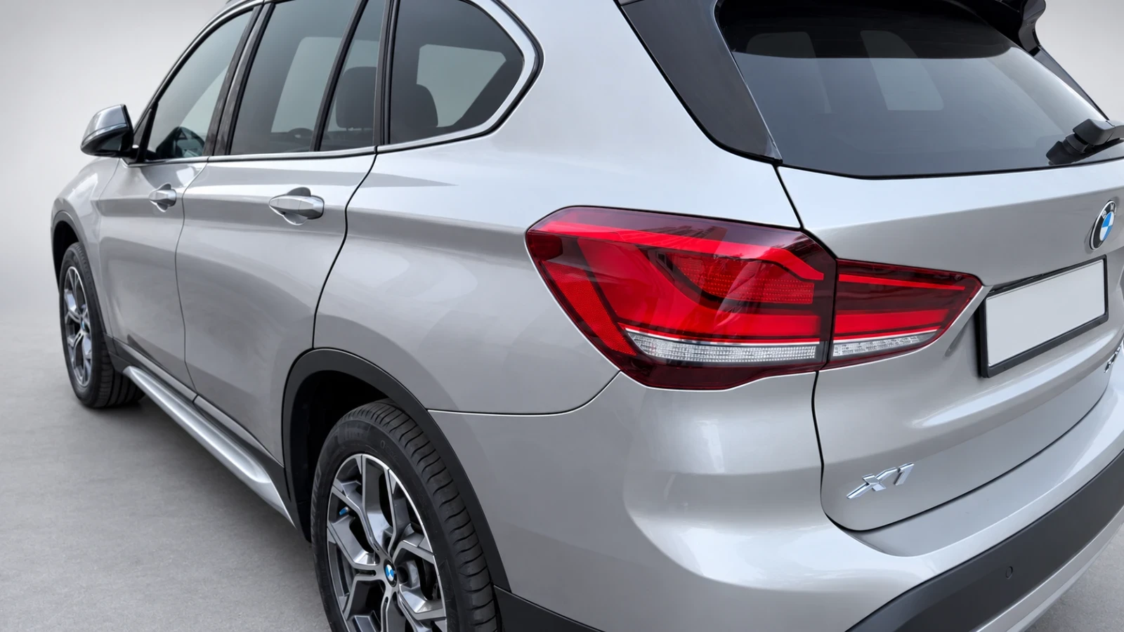 BMW X1, снимка 4 - Автомобили и джипове - 56588843