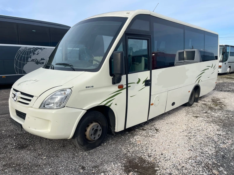 Iveco Daily 27 места клима е4, снимка 2 - Бусове и автобуси - 49237450