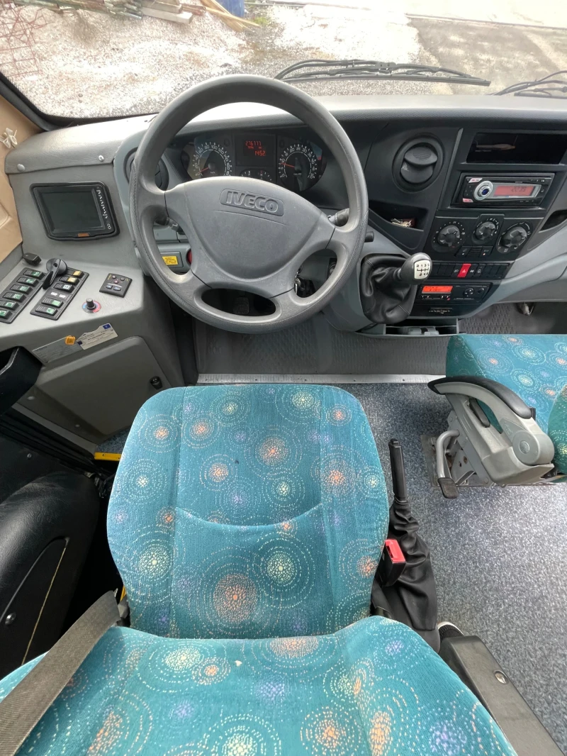 Iveco Daily 27 места клима е4, снимка 15 - Бусове и автобуси - 49237450