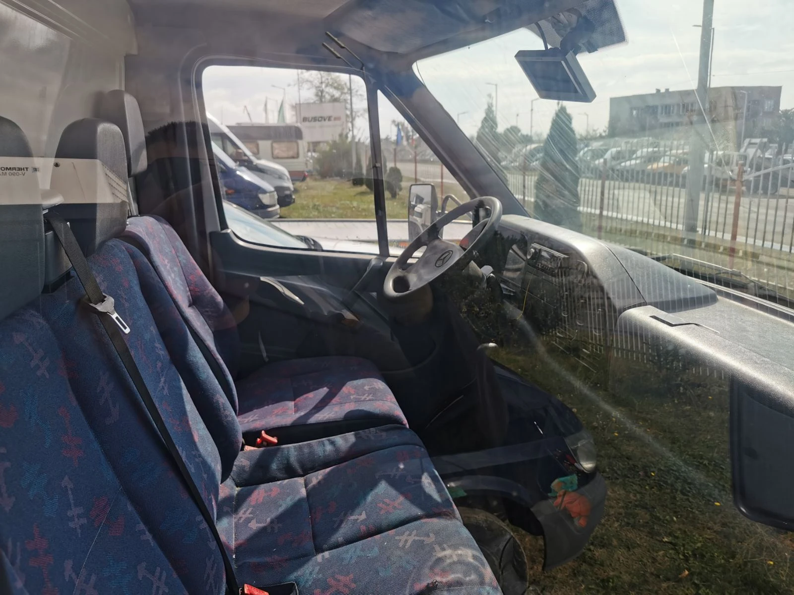 Mercedes-Benz Sprinter 412, снимка 8 - Бусове и автобуси - 56648536