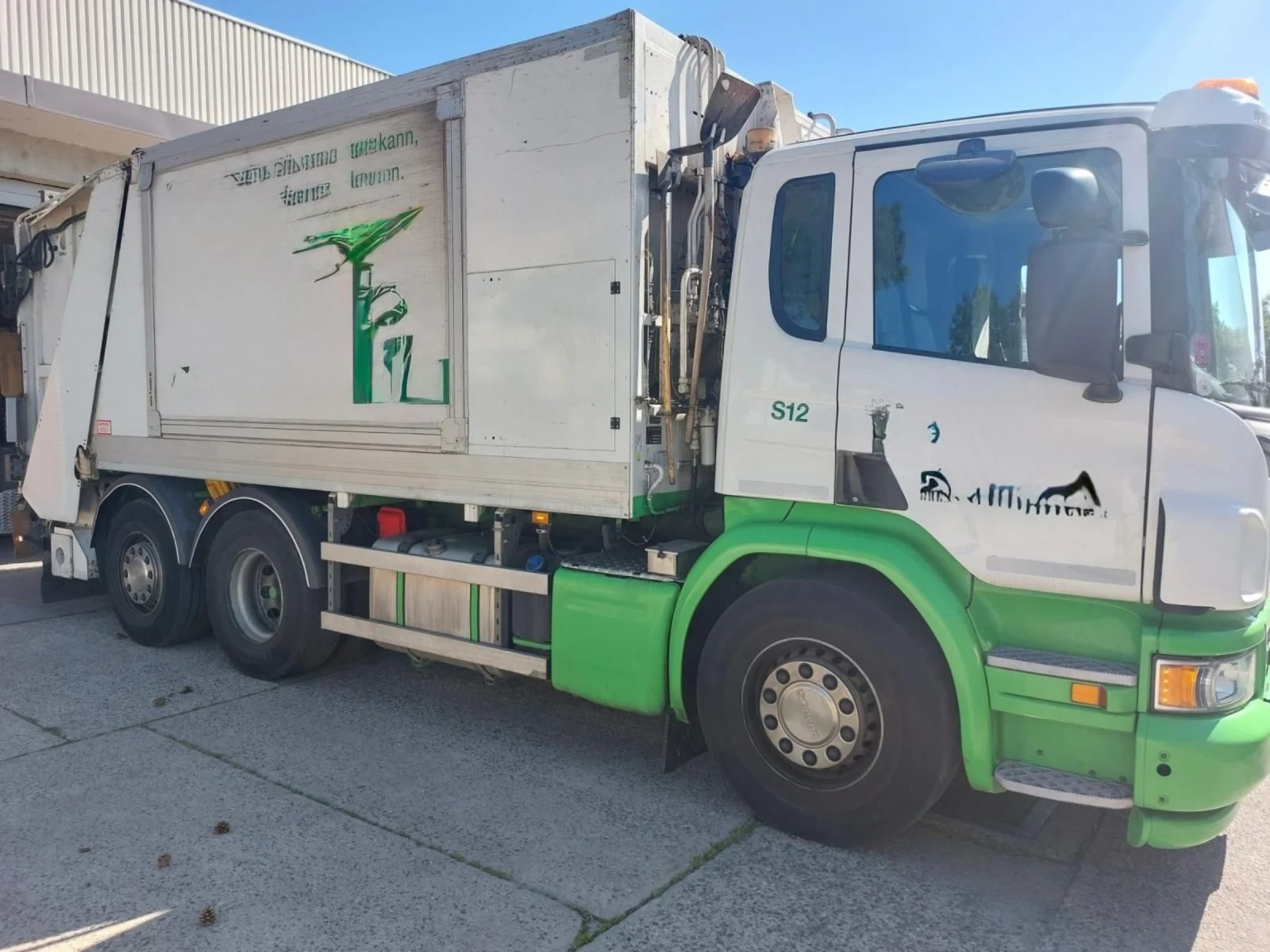 Scania P 360 EURO 6 6X2 Сметосъбирач, снимка 3 - Камиони - 54968430