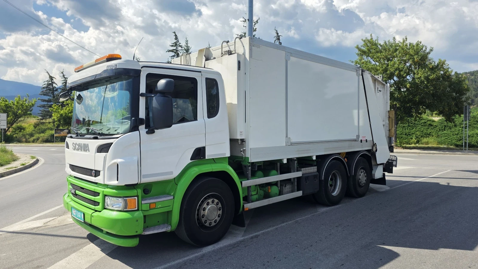 Scania P 360 EURO 6 6X2 Сметосъбирач