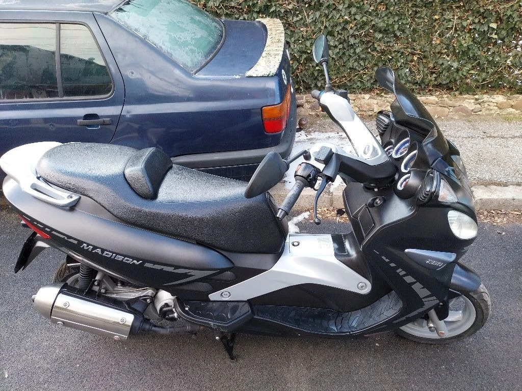 Malaguti Madison 200 | Mobile.bg � ����������� 13