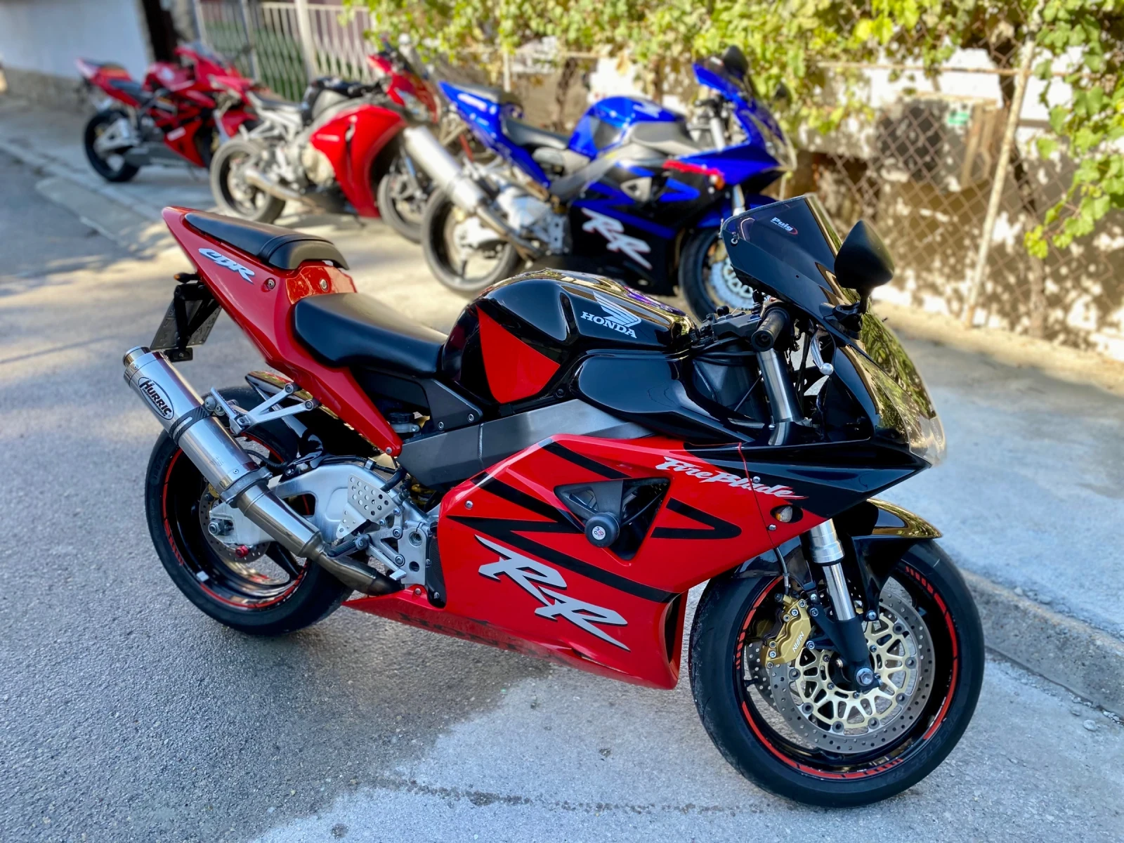 Honda Cbr CBR 954 RR - изображение 3