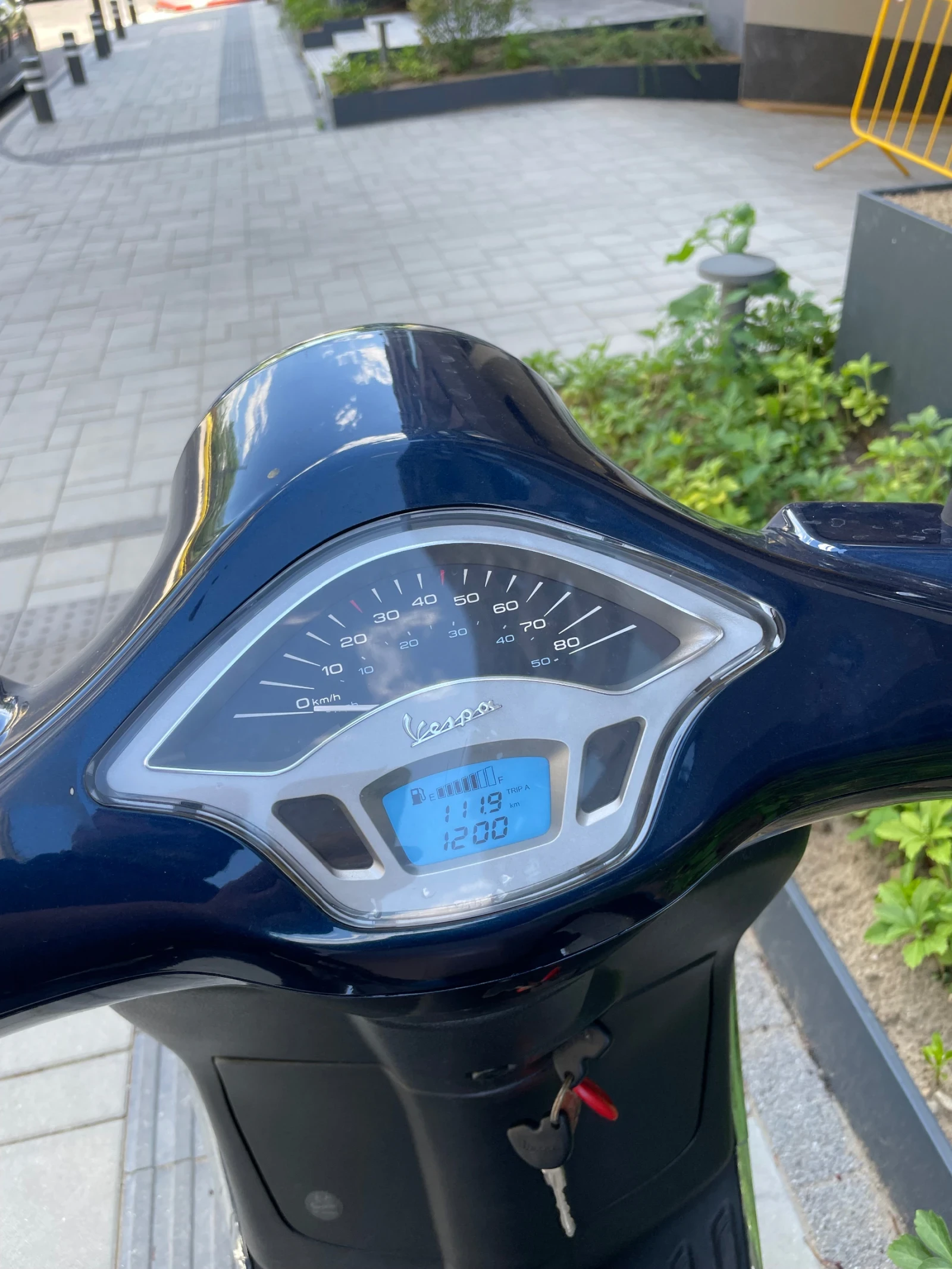Vespa Primavera 50 кубика, снимка 6 - Мотоциклети и мототехника - 55234061