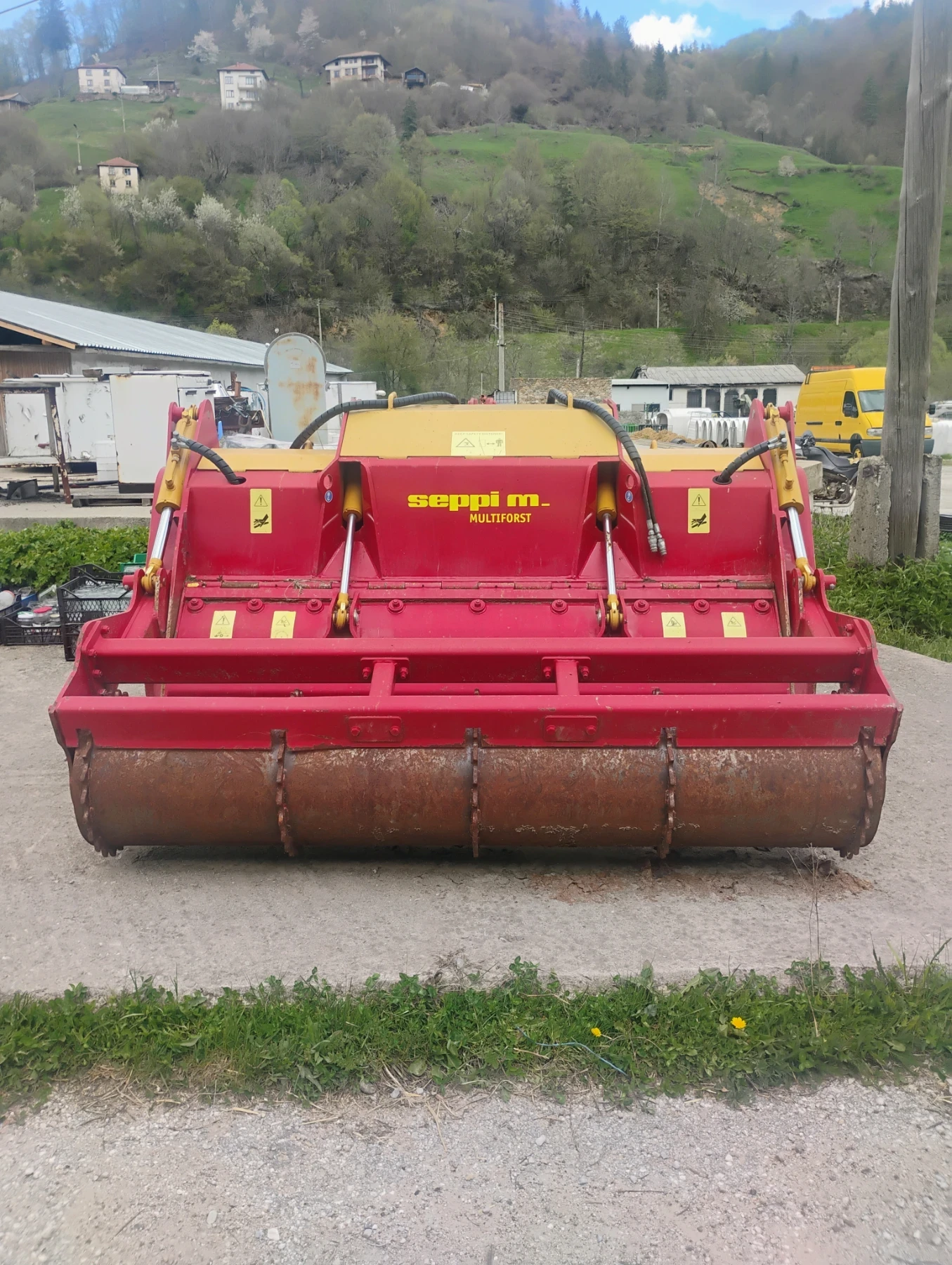 Мулчер Друга марка Seppi. Multiforst 200