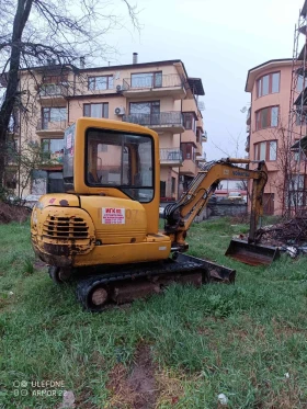      Komatsu 3.5t
