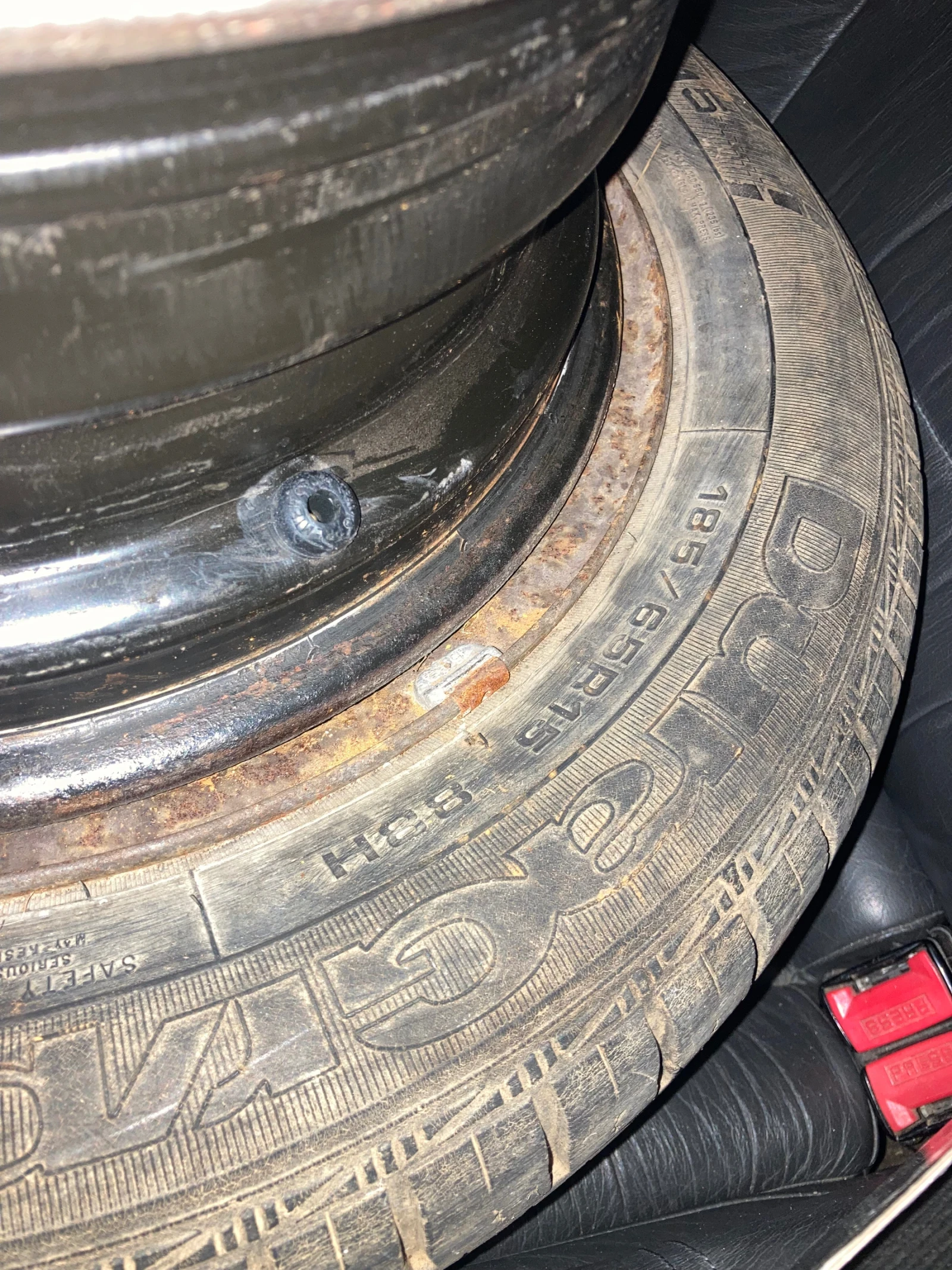 Гуми с джанти Firestone 185/65R15, снимка 6 - Гуми и джанти - 54093734