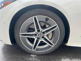Mercedes-Benz C 300 AMG Pack/CARFAX/360 CAM/PANO, снимка 6