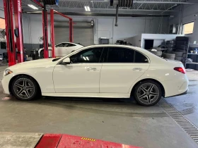 Mercedes-Benz C 300 AMG Pack/CARFAX/360 CAM/PANO, снимка 3