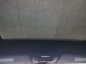 Mercedes-Benz C 300 * CARFAX * МЪРТВА ТОЧКА * ШИБИДАХ * ПОДГРЕВ, снимка 12