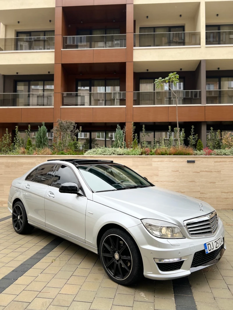 Mercedes-Benz C 200 AMG/Navi/LPG/Panorama, снимка 6 - Автомобили и джипове - 47216072