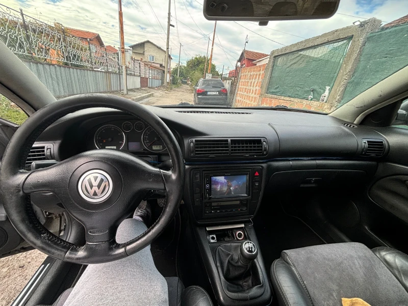 VW Passat, снимка 8 - Автомобили и джипове - 47544054