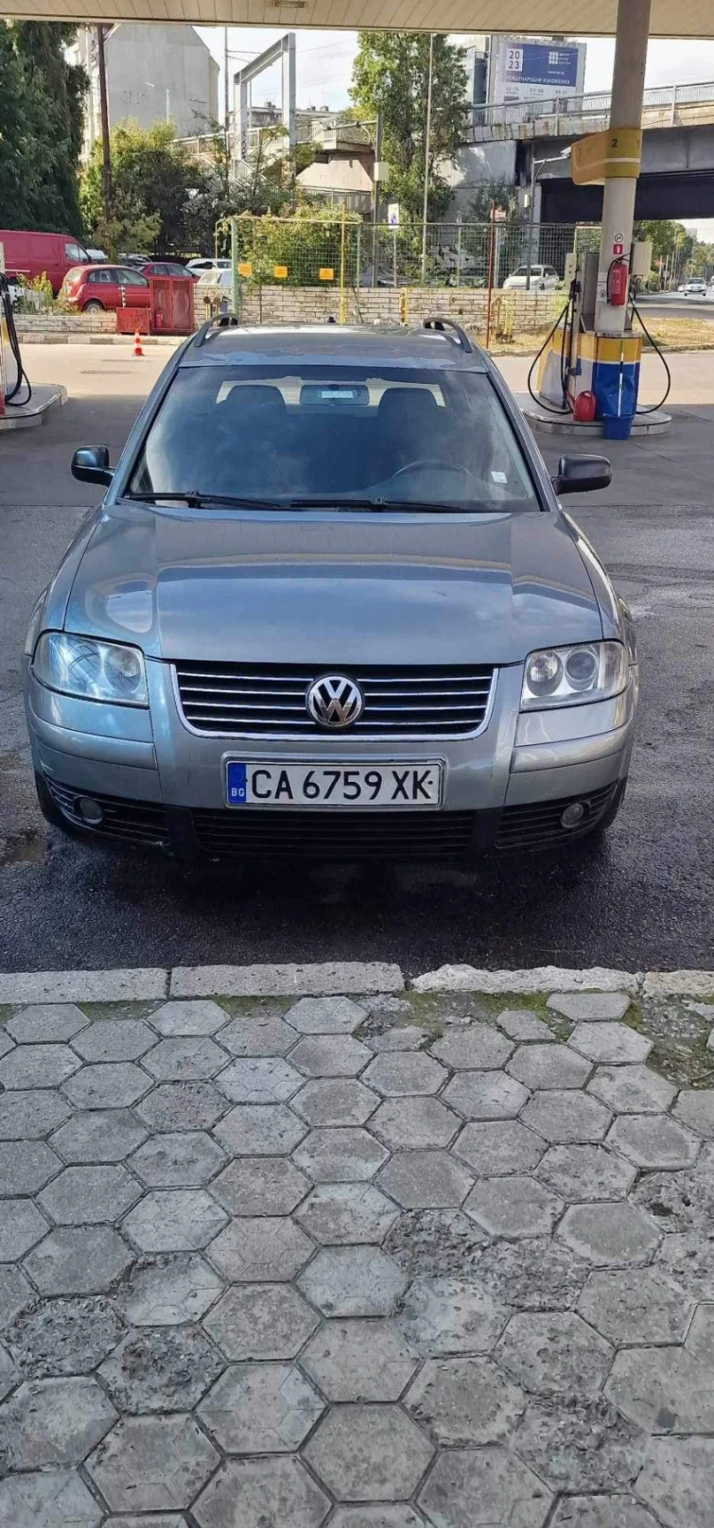 VW Passat, снимка 1 - Автомобили и джипове - 47544054