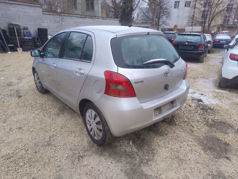 Toyota Yaris, снимка 3 - Автомобили и джипове - 48474347