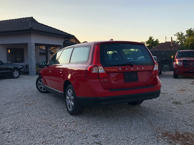 Volvo V70 2.5T ШВЕЙЦАРИЯ, снимка 2 - Автомобили и джипове - 51067539