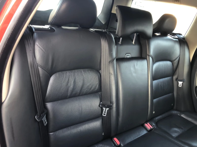 Volvo V70 2.5T ШВЕЙЦАРИЯ, снимка 13 - Автомобили и джипове - 51067539