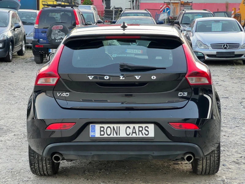 Volvo V40 D3-2.0d- 150к.с/ Старт-стоп/ Навигация/ Камера, снимка 6 - Автомобили и джипове - 51333201