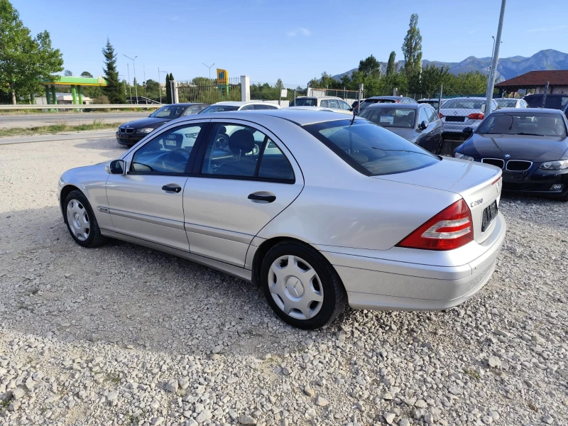 Mercedes-Benz C 200 2.2 дизел , снимка 8 - Автомобили и джипове - 51623121
