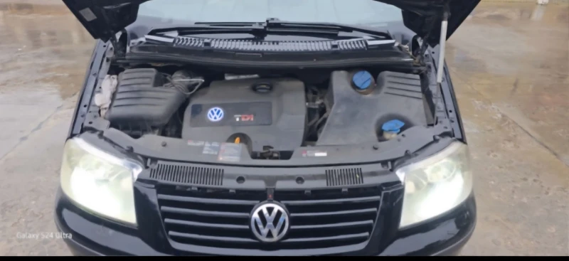 VW Sharan 1.9, снимка 10 - Автомобили и джипове - 53205948