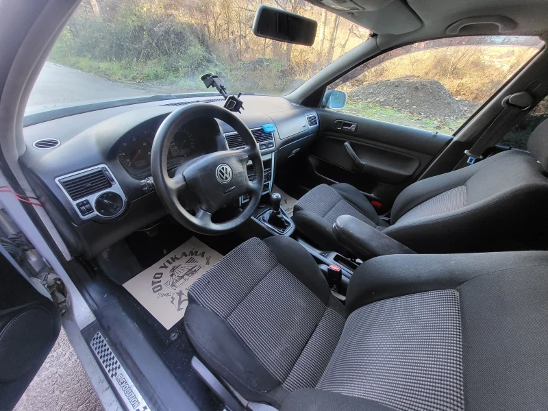 VW Golf 4 motion Highline, снимка 6 - Автомобили и джипове - 52252928