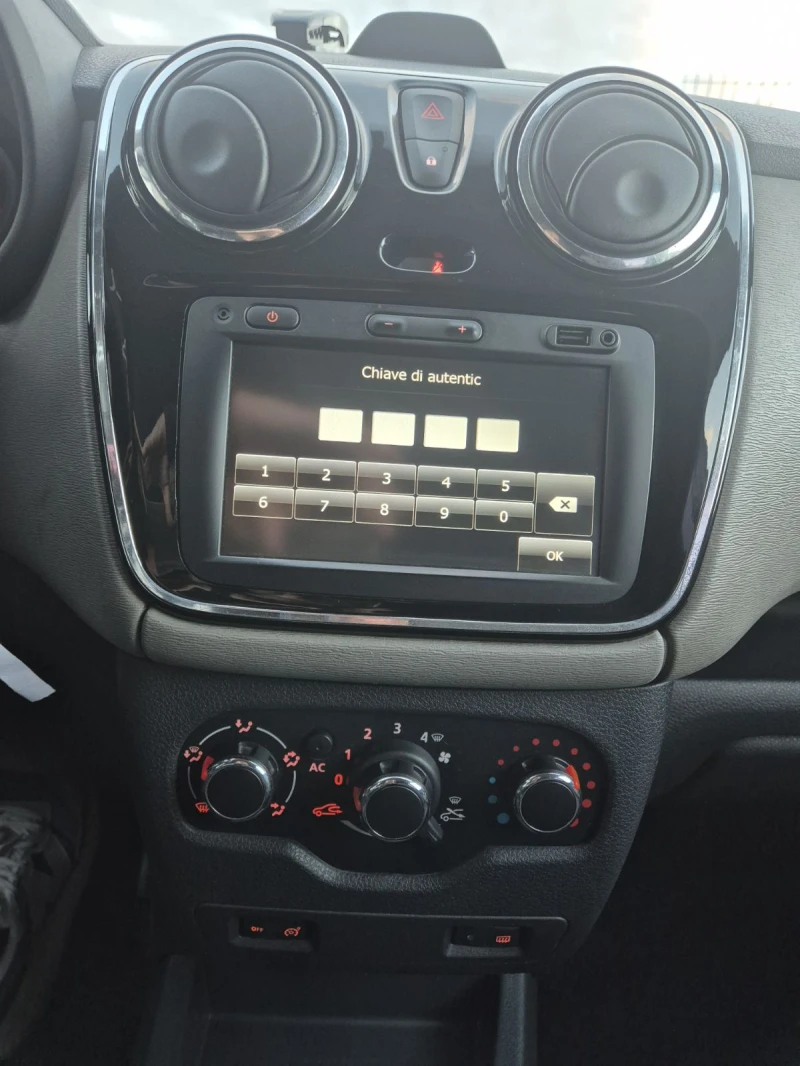 Dacia Lodgy, снимка 8 - Автомобили и джипове - 52632813