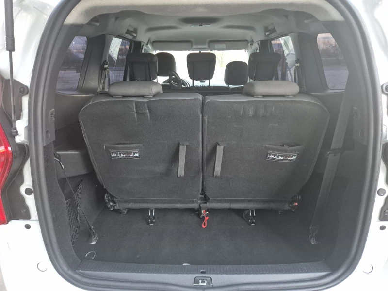 Dacia Lodgy, снимка 10 - Автомобили и джипове - 52632813