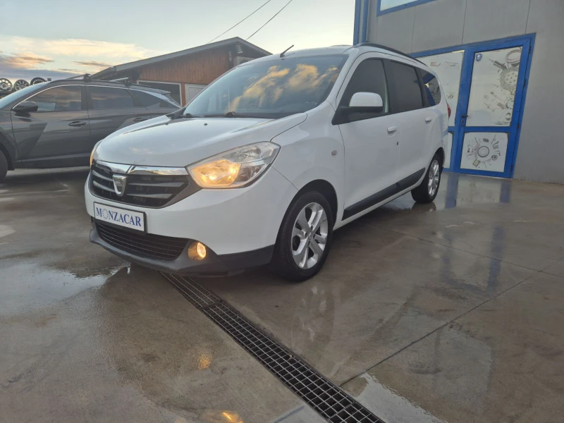 Dacia Lodgy, снимка 2 - Автомобили и джипове - 52632813