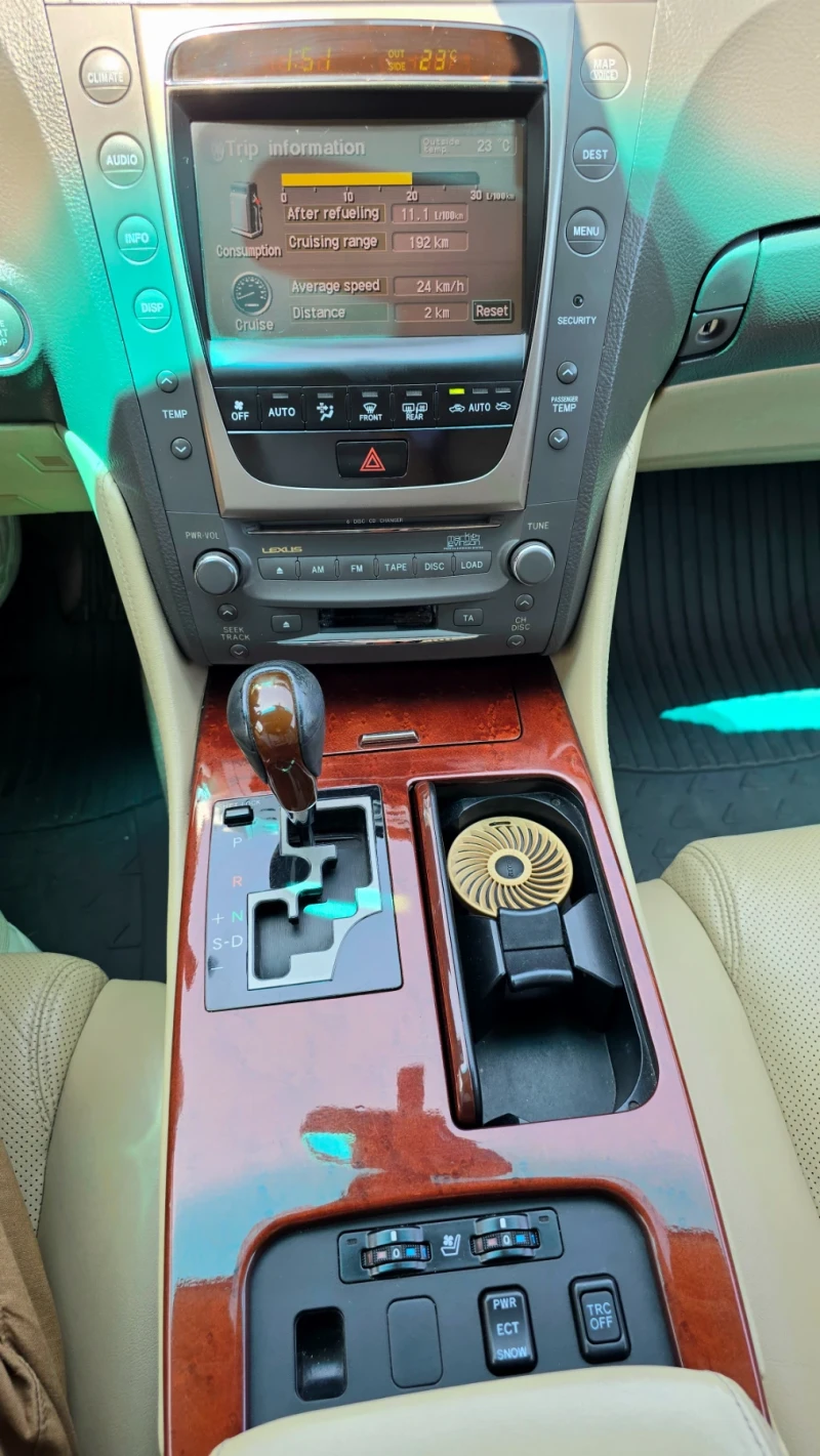 Lexus GS 300, снимка 11 - Автомобили и джипове - 52935361