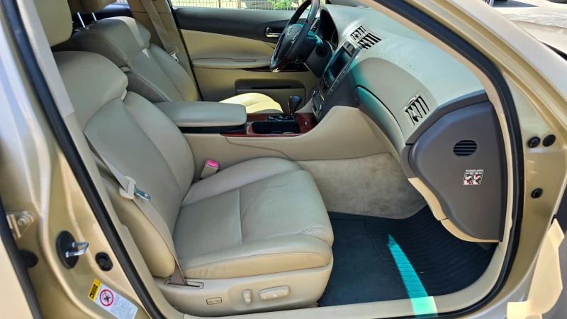 Lexus GS 300, снимка 8 - Автомобили и джипове - 52935361