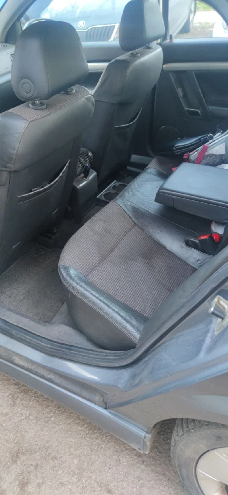 Opel Vectra 2.2 DTI 125k.c., снимка 12 - Автомобили и джипове - 53119983