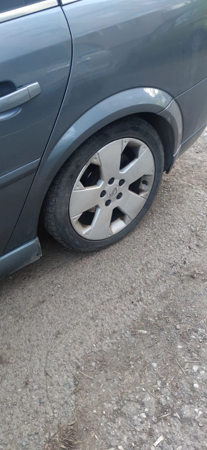 Opel Vectra 2.2 DTI 125k.c., снимка 13 - Автомобили и джипове - 53119983