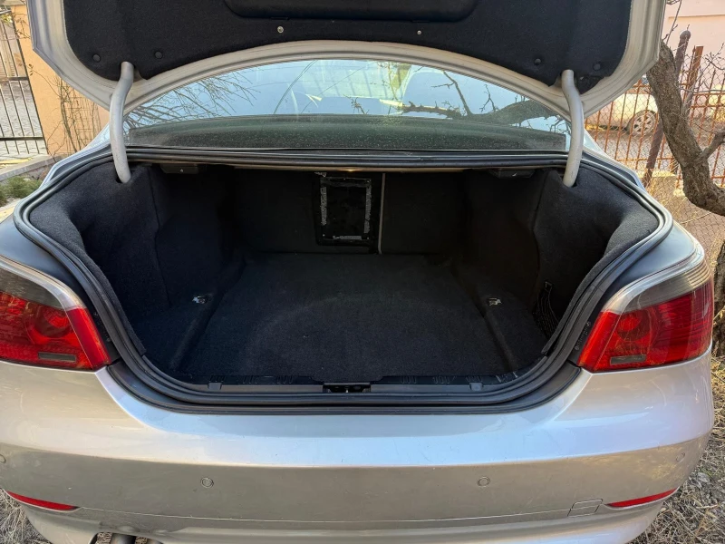 BMW 530, снимка 12 - Автомобили и джипове - 53167873