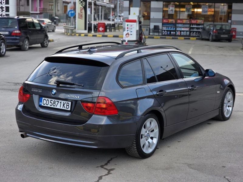 BMW 320 BMW 320D РЕГИСТРИРАНО НАПЪЛНО ОБСЛУЖЕНО, снимка 4 - Автомобили и джипове - 53457815