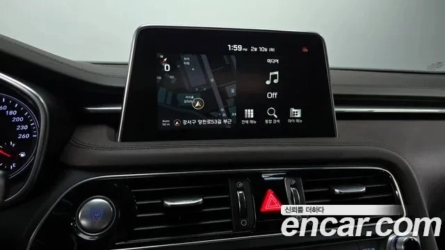 Genesis G70 2.0* BLIND SPOT* 360* HUD* ПОДГРЕВ ВОЛАН* КРАЙНА Ц, снимка 13 - Автомобили и джипове - 55594183