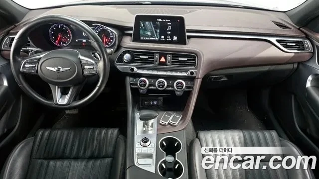 Genesis G70 2.0* BLIND SPOT* 360* HUD* ПОДГРЕВ ВОЛАН* КРАЙНА Ц, снимка 6 - Автомобили и джипове - 55594183