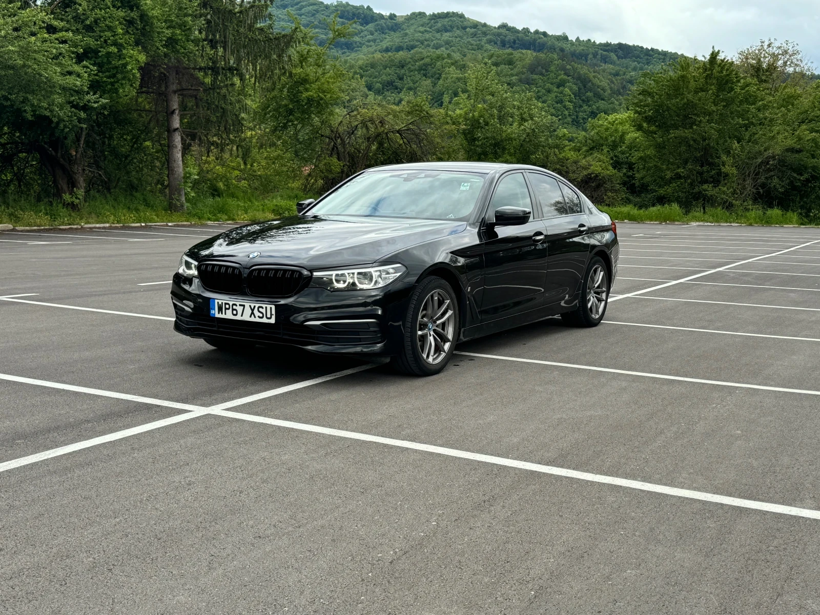 BMW 530E I-performance - изображение 2